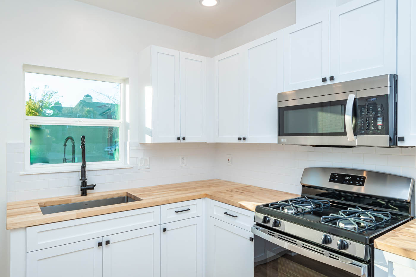 Anchored Tiny Homes East Bay 446 SQ FT 1 Bed ADU. - 19